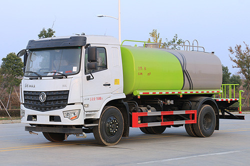 國(guó)六D3L 12噸灑水車圖片參數(shù)介紹