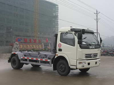 東風(fēng)小霸王車(chē)廂可卸式垃圾車(chē)