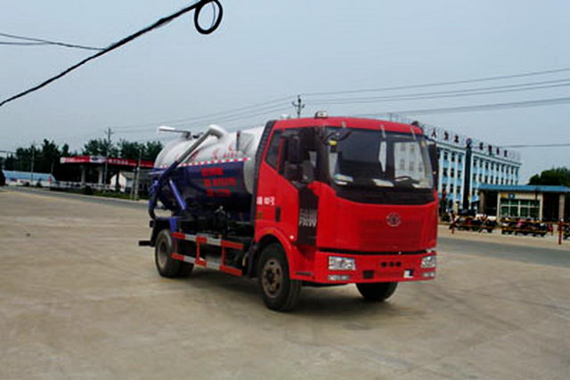 國(guó)四解放吸污車（7.5噸）