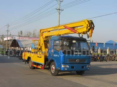 國四東風(fēng)多利卡高空作業(yè)車