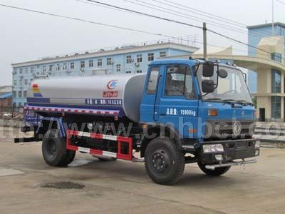 國(guó)四東風(fēng)153灑水車